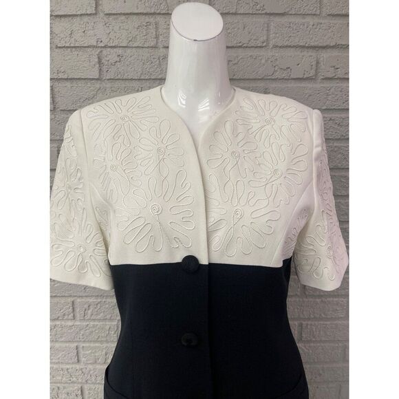 Causal Corner Women Black / White Color Block Two Pcs Skirt Suit Size 6 - Picture 9 of 13